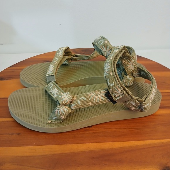 Teva Shoes - Teva Original Universal Sandals Womens 10 Green Strap Hiking Outdoors 1003987 *
